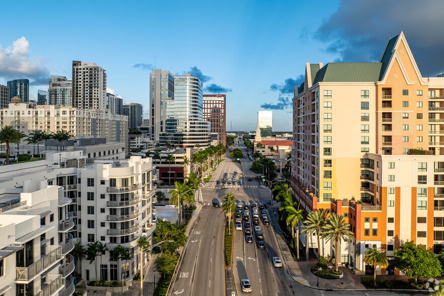 More Photos Of 100 N Federal Hwy, Fort Lauderdale Apartments For Lease