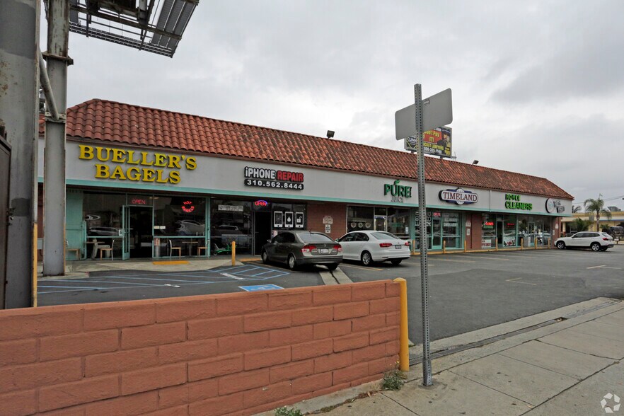 More Photos Of 10840 W Olympic Blvd, Los Angeles General Retail For Lease