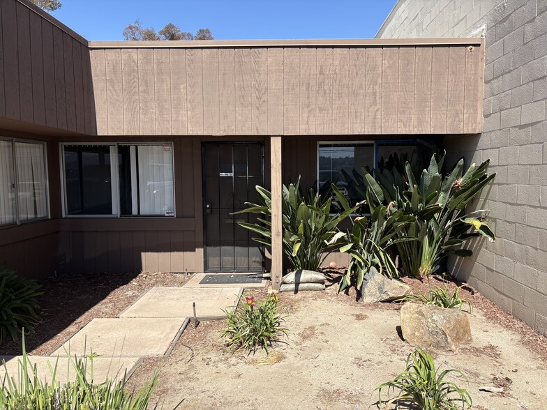 More Photos Of 1320 Hill St, El Cajon Light Manufacturing For Lease