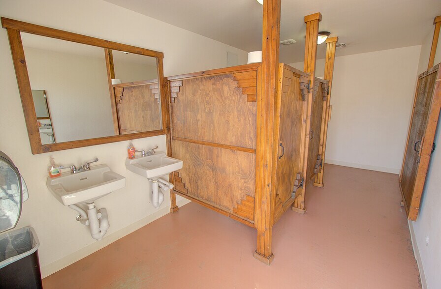 More Photos Of 301 N Picacho St, Casa Grande Lodge Meeting Hall For Sale