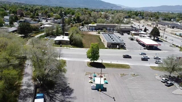 More Photos Of 750 E 10600 S, Sandy Land For Lease