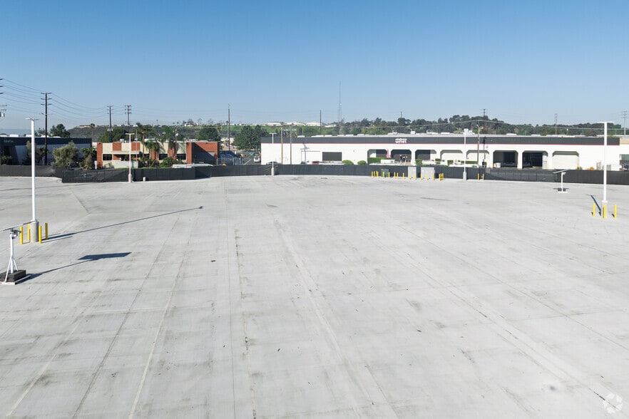 More Photos Of 2880 E Ana St, Compton Land For Lease