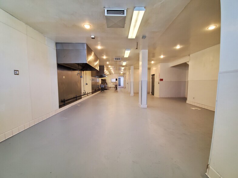More Photos Of 3414 W Washington Blvd, Los Angeles Storefront Retail Residential For Sale