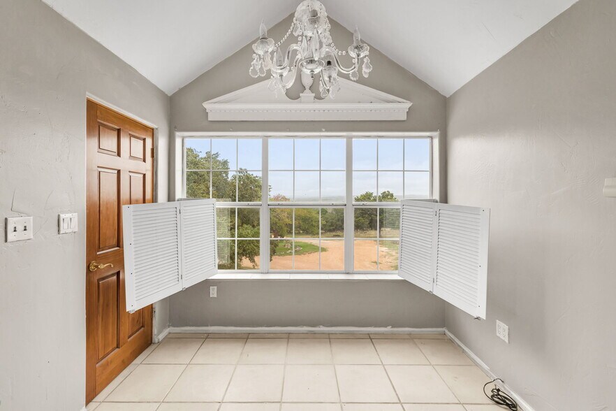 More Photos Of 251 Circle Dr, Wimberley Hospitality For Sale