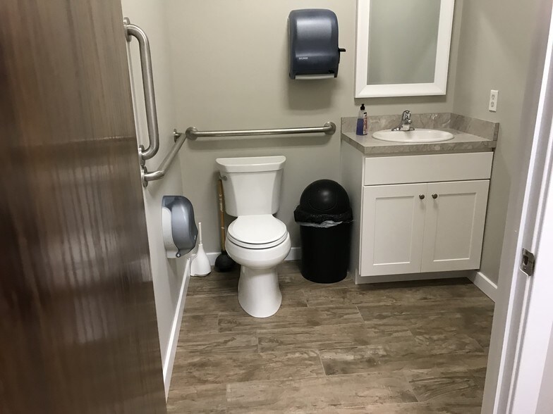 More Photos Of 2214 Route 37 E, Toms River Office For Lease