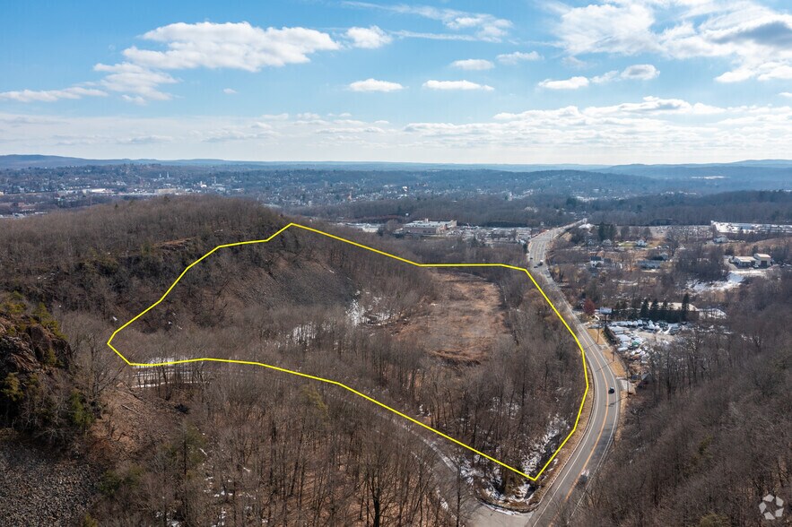 More Photos Of 525 Kensington Ave, Meriden Land For Sale