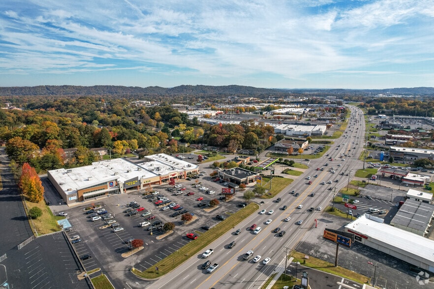 More Photos Of 5510 Highway 153, Hixson Unknown For Lease