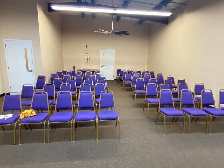 More Photos Of 205 Rich Blvd, Elizabeth City Light Manufacturing For Sale