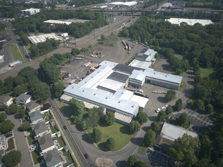 More Photos Of 5 N Wilson Ave, Bristol Industrial For Sale