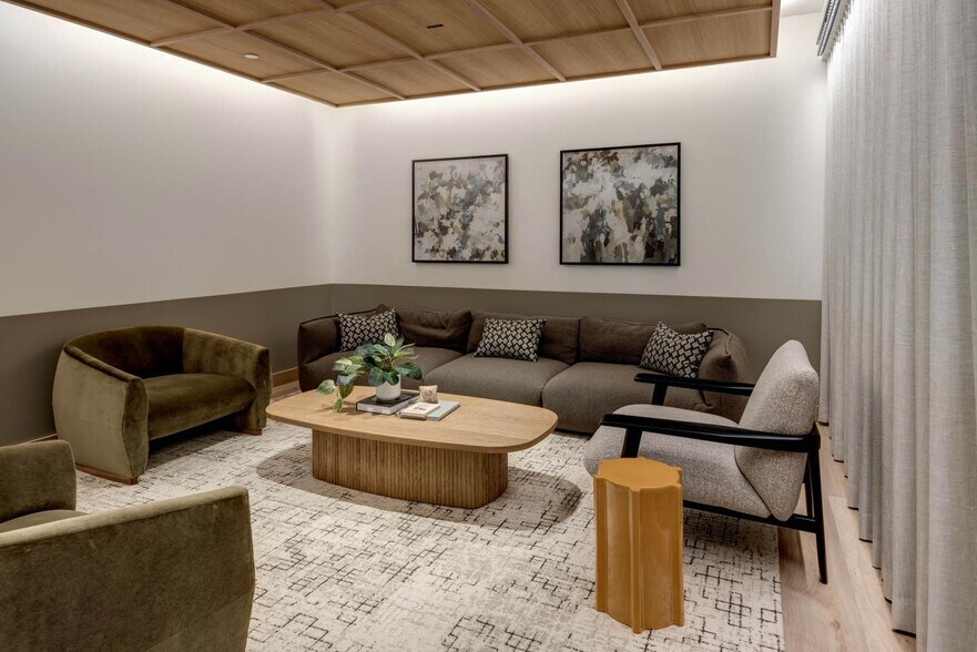 More Photos Of 701 Pike St, Seattle Office For Lease