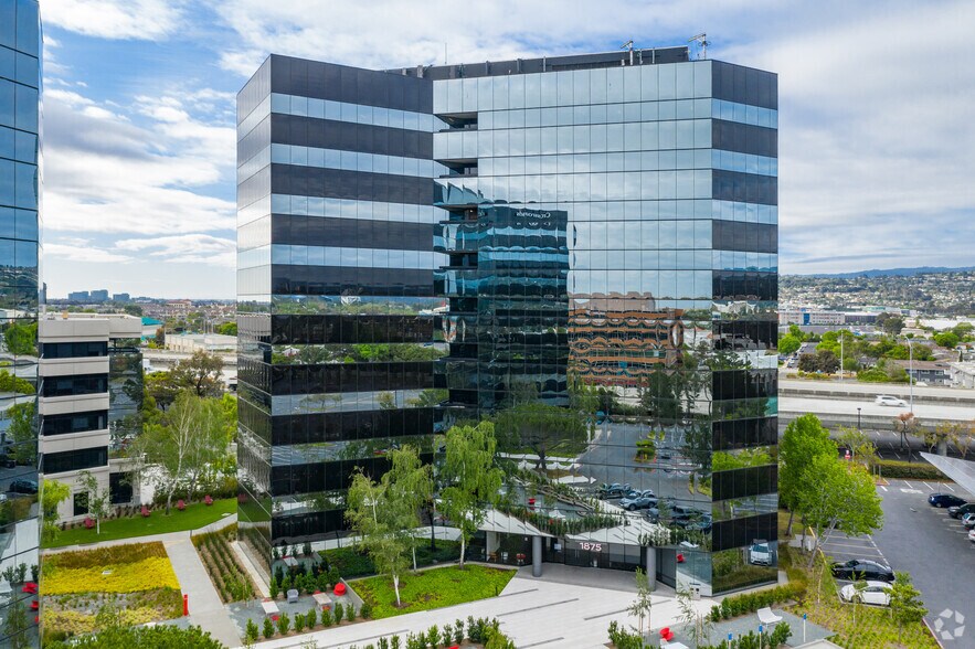 More Photos Of 1825 S Grant St, San Mateo Unknown For Lease