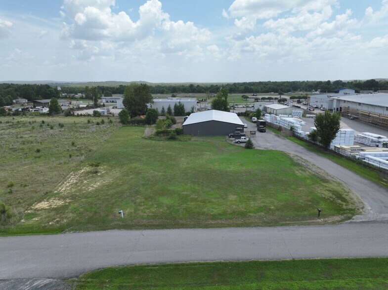 More Photos Of 30 Wheeler St, Mayflower Industrial For Sale