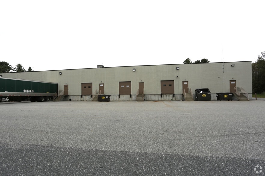 More Photos Of 200 Butterfield Dr, Ashland Warehouse For Lease