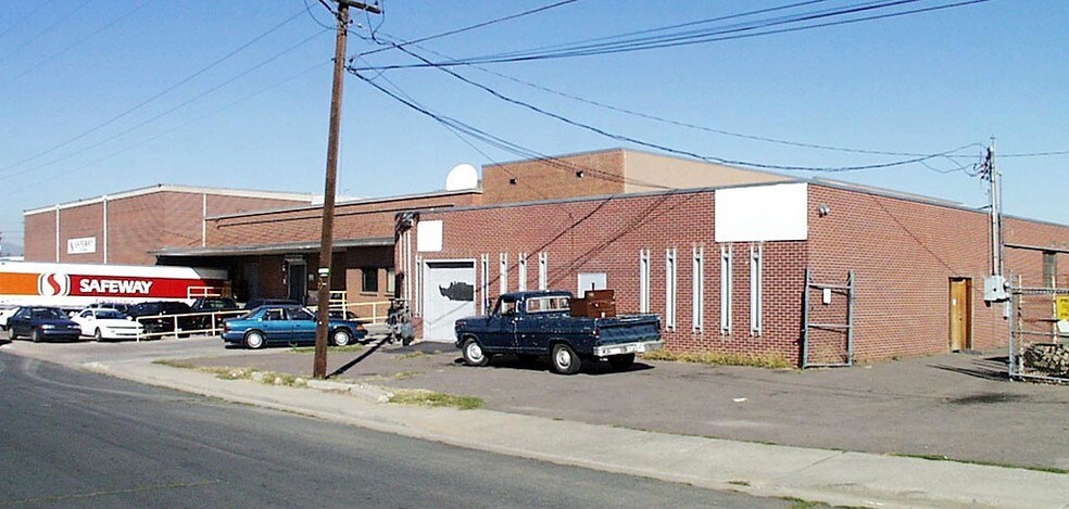 More Photos Of 3301 E 42nd Ave, Denver Warehouse For Sale