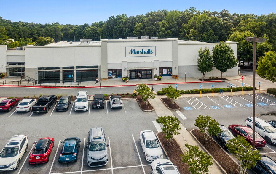 More Photos Of 1300 Johnson Ferry Rd, Marietta Unknown For Lease