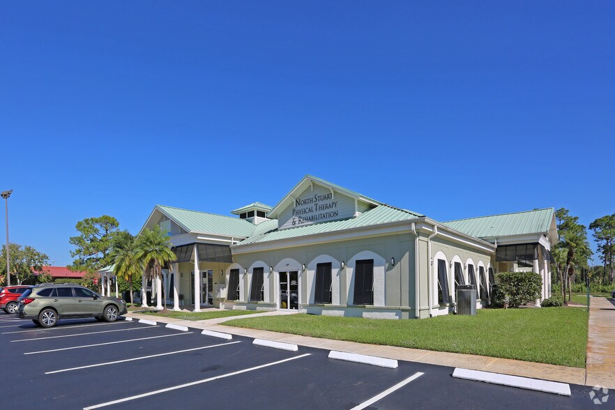 More Photos Of 3395-3405 NW Federal Hwy, Jensen Beach Freestanding For Sale