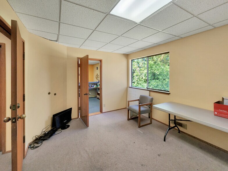 More Photos Of 520 E Whidbey Ave, Oak Harbor Medical For Sale