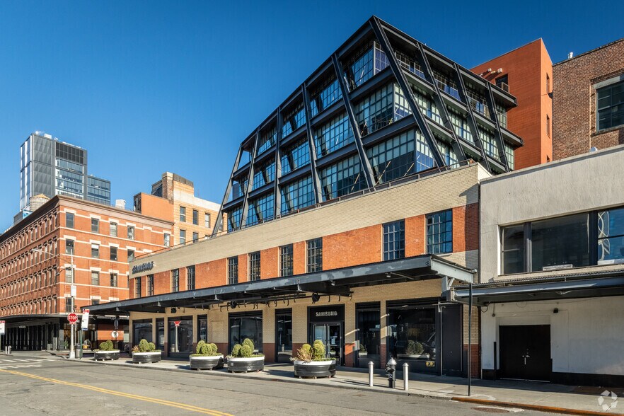 More Photos Of 837 Washington St, New York Office For Lease