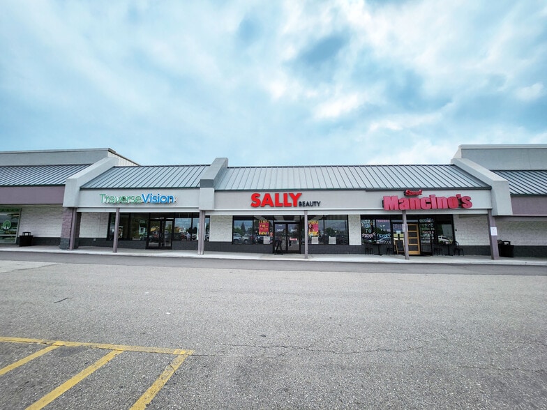 More Photos Of 4208 E Blue Grass Rd, Mount Pleasant Unknown For Lease