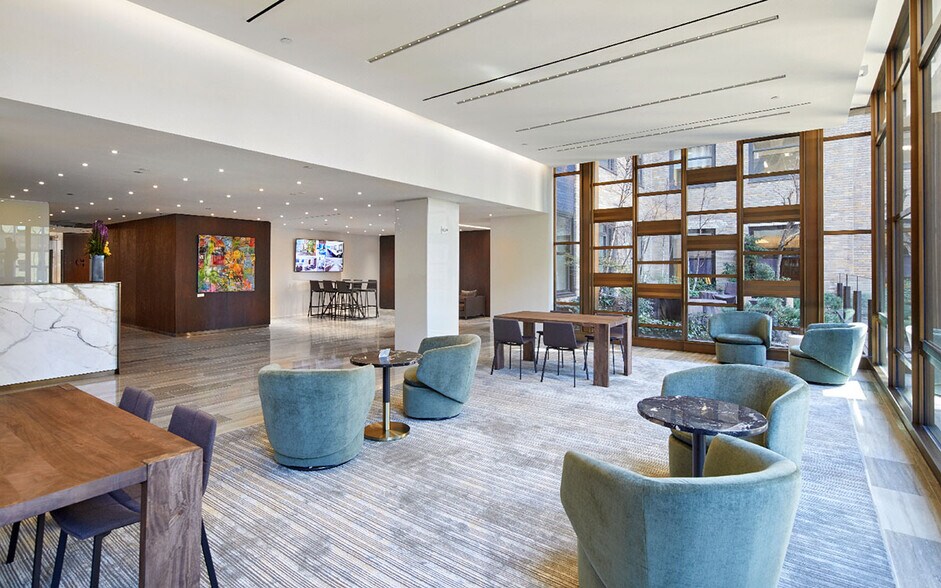 More Photos Of 420 Lexington Ave, New York Office For Lease