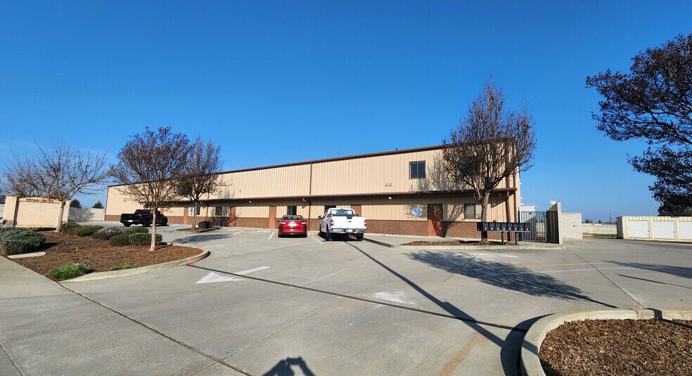 Primary Photo Of 2920 Industrial Ct, Fairfield Warehouse For Lease