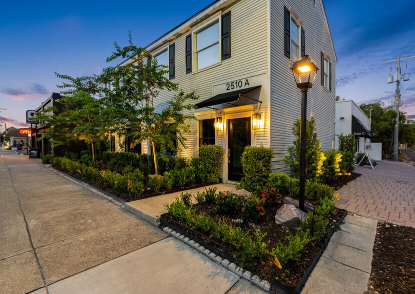 More Photos Of 2506 S Macdill Ave, Tampa Storefront For Lease