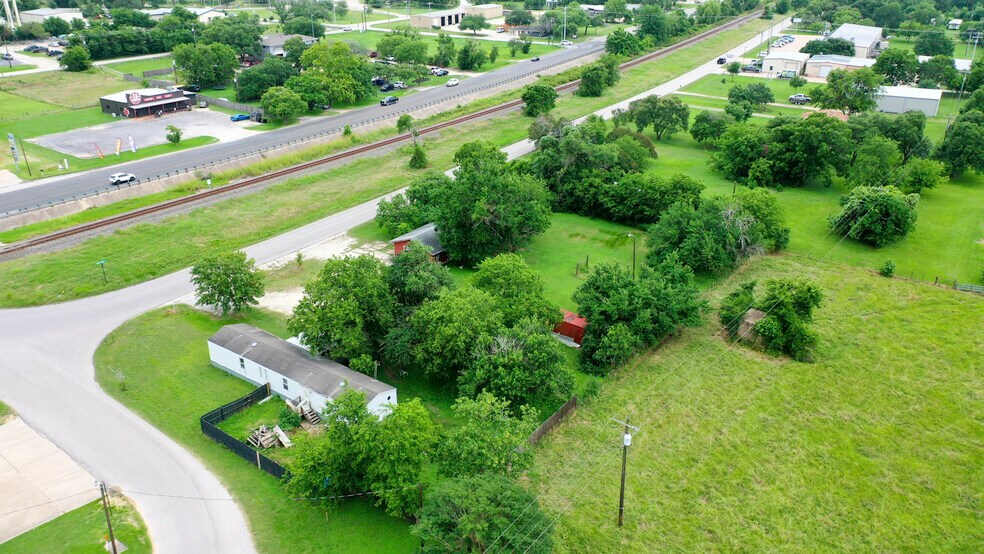 More Photos Of 4180 Koppe Bridge Rd, College Station Office For Sale