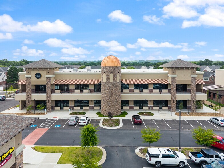 More Photos Of 2235 Dave Ward Dr, Conway Storefront Retail Office For Lease