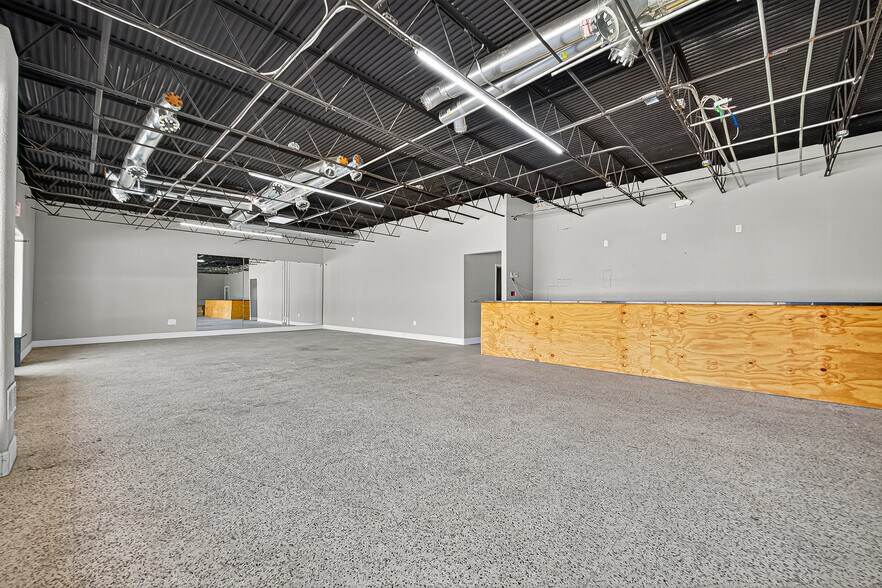 More Photos Of 13001-13011 Fondren Rd, Houston Unknown For Lease