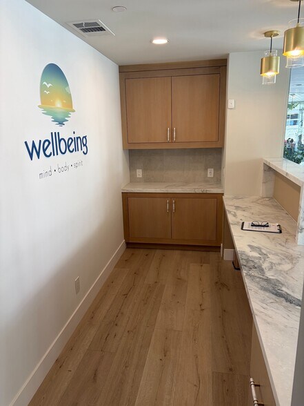More Photos Of 24582 Del Prado, Dana Point Storefront Retail Residential For Lease