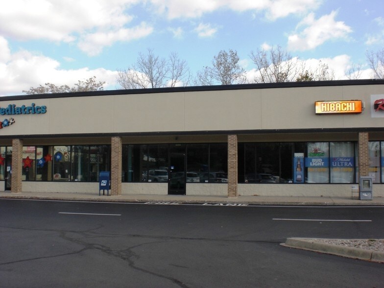 More Photos Of 6439 Bardstown Rd, Louisville Unknown For Lease