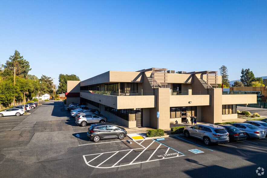 More Photos Of 18805 Cox Ave, Saratoga Medical For Lease
