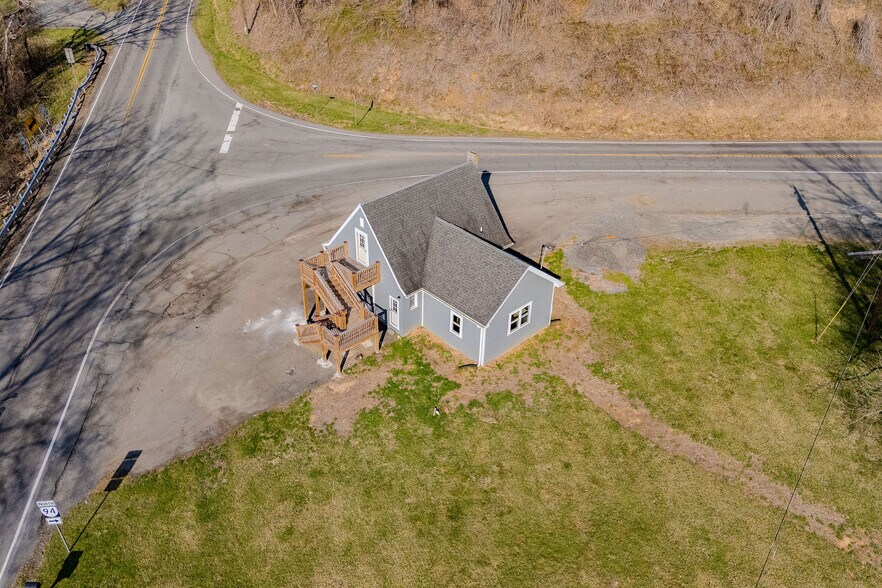 More Photos Of 12 Scenic Rd, Fries General Retail For Sale