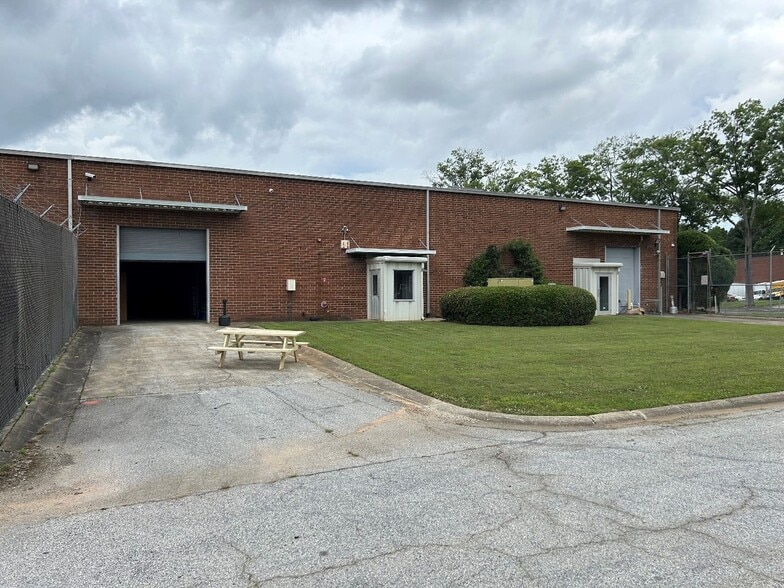 More Photos Of 6110 Boat Rock Blvd SW, Atlanta Warehouse For Sale