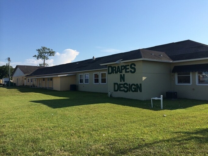 More Photos Of 3325 W New Haven Ave, Melbourne General Retail For Sale