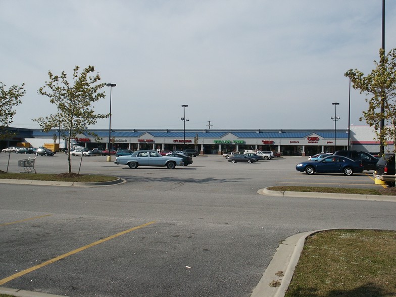 Primary Photo Of 1500 Armory Dr, Franklin General Retail For Lease