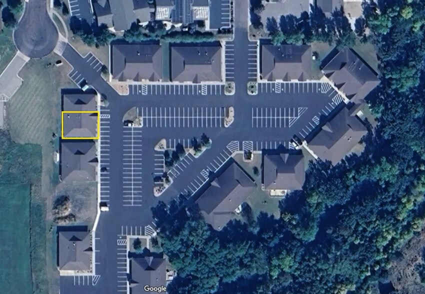 More Photos Of 151 Saint Andrews Ct, Mankato Office For Lease