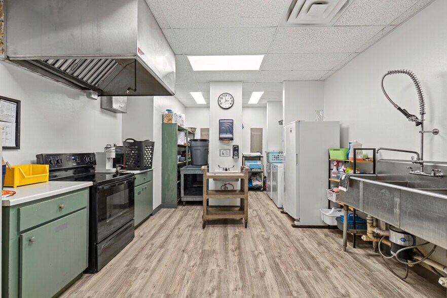 More Photos Of 513 Russell Blvd, Nacogdoches Daycare Center For Sale