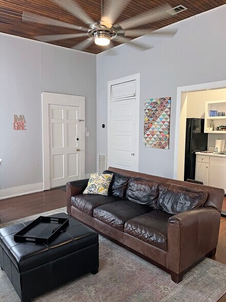More Photos Of 522 N 7th Ave, Pensacola Multifamily For Sale