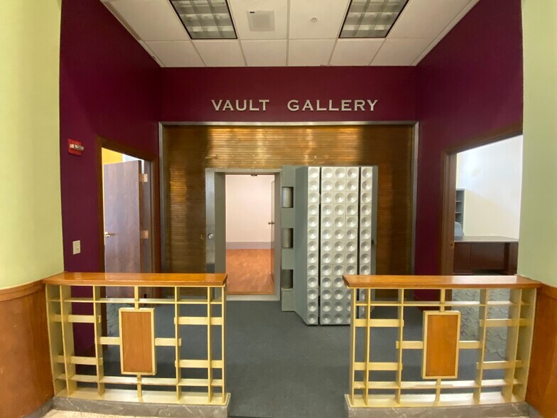 More Photos Of 156 Hanover St, Manchester Office For Sale