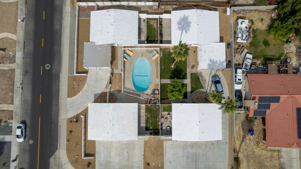 More Photos Of 68080 Risueno Rd, Cathedral City Apartments For Sale