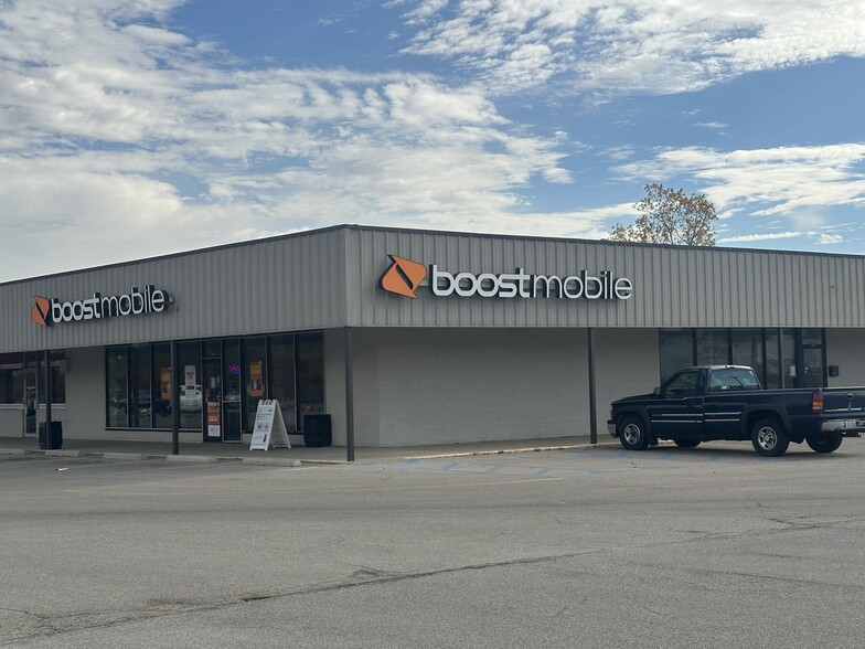 More Photos Of 3200 E Paulding Rd, Fort Wayne Unknown For Lease