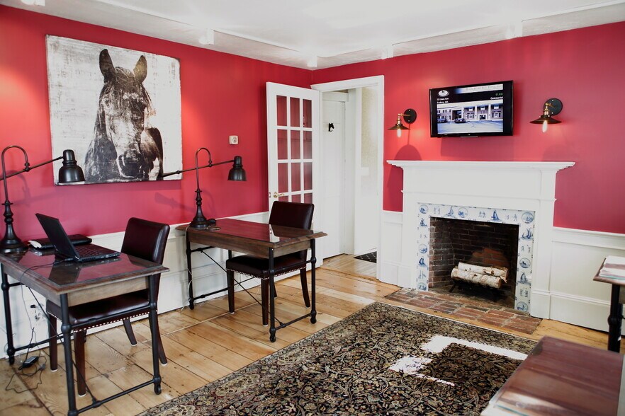 More Photos Of 353 Boston Post Rd, Sudbury Office For Lease