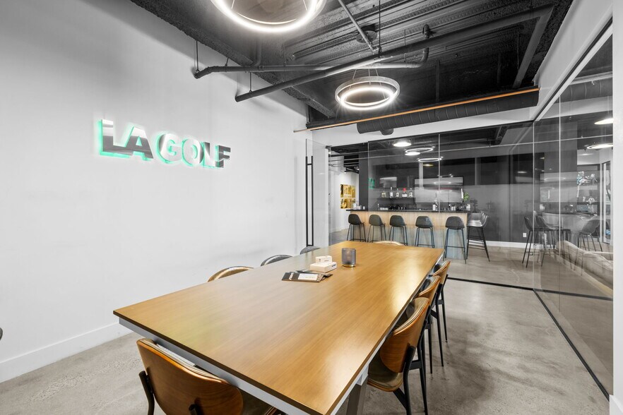 More Photos Of 501 S Beverly Dr, Beverly Hills Medical For Lease