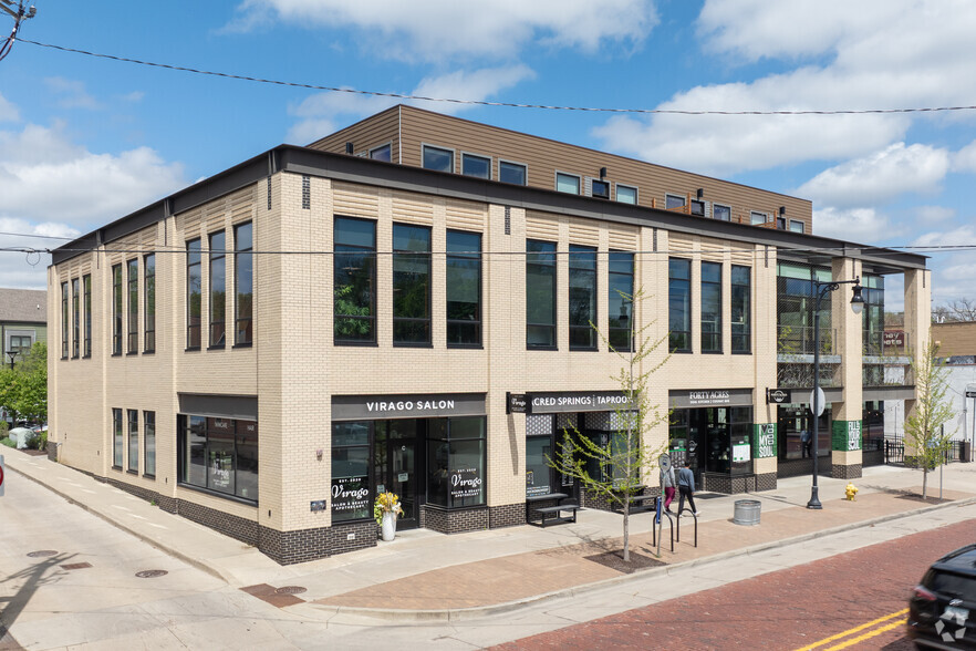 Primary Photo Of 1059 Wealthy St SE, Grand Rapids Apartments For Lease