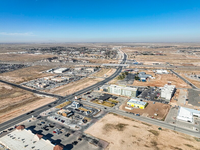 More Photos Of Paradigm Plaza Retail Space for Lease, Odessa Storefront For Lease