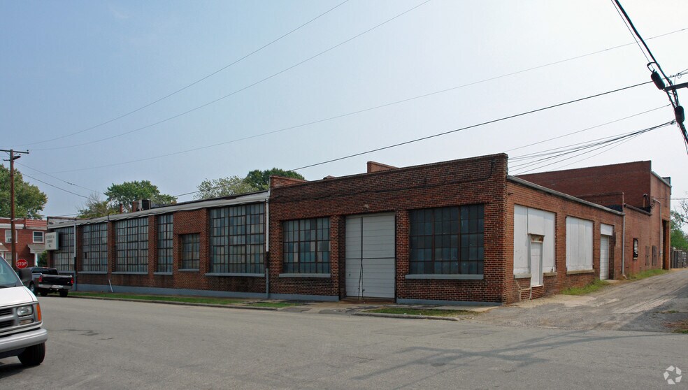 More Photos Of 3011-3017 W Leigh St, Richmond General Retail For Sale