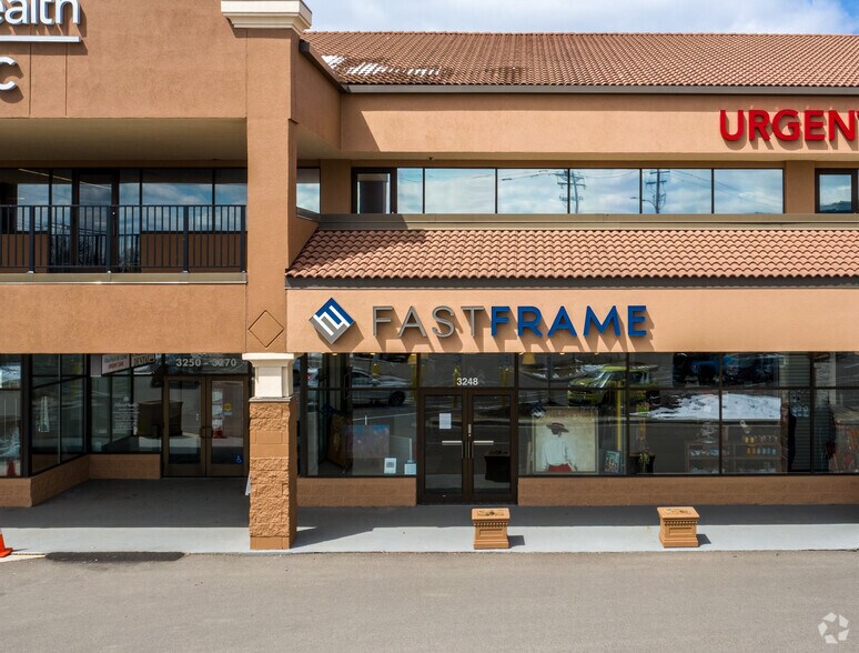 More Photos Of 3232-3254 W Lake St, Minneapolis Unknown For Lease