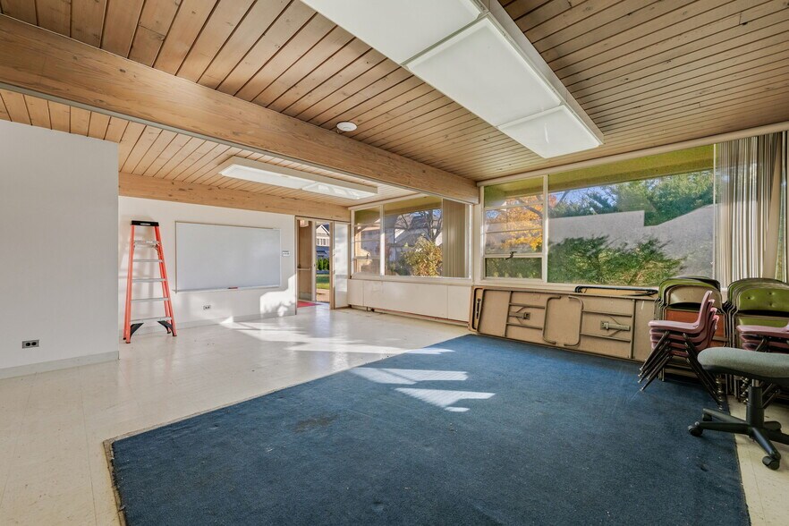 More Photos Of 5129 Wolf Rd, Western Springs Religious Facility For Sale