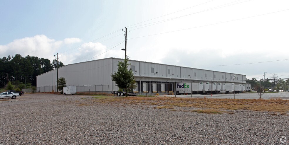 More Photos Of 2902 Gun Club Rd, Augusta Distribution For Lease
